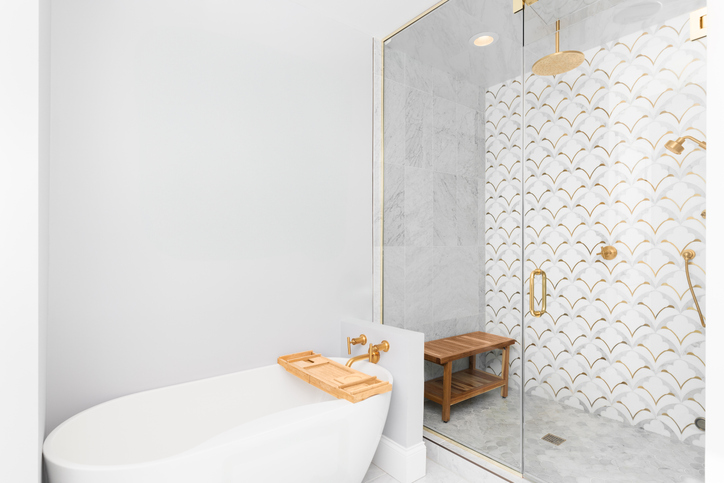 Spa-Like Bathroom Inspiration: Subtle Bold Elements